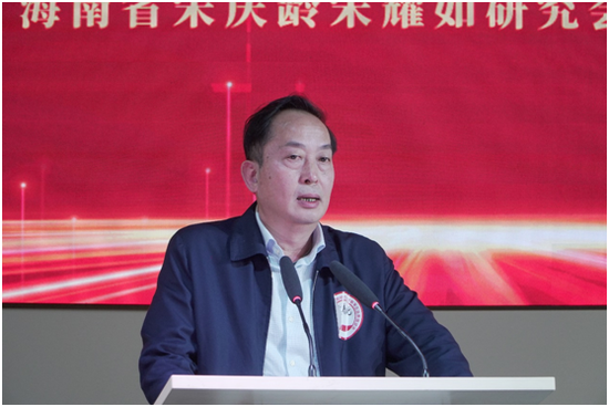 海南春光食品有限公司董事長(zhǎng)黃春光。符敦孝攝